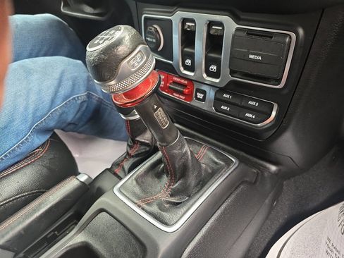 Used 2019 Jeep Wrangler Rubicon image 15