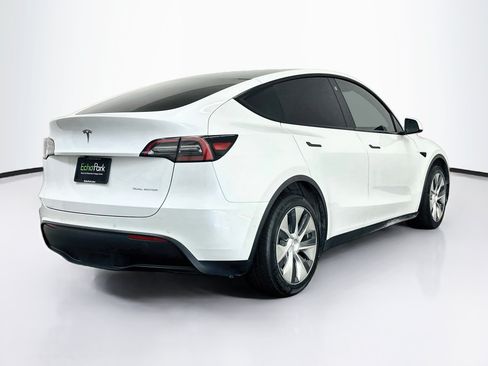 Used 2021 Tesla Model Y Long Range AWD/4WD image 9