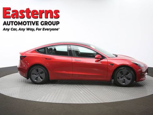 Used 2021 Tesla Model 3 Standard Range Plus image 44