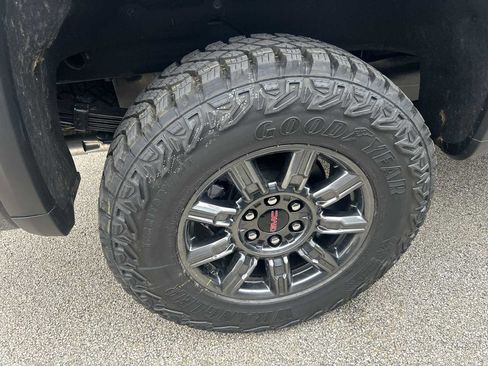 New 2026 GMC Sierra 1500 AT4X AWD/4WD image 32