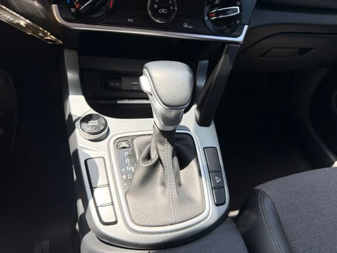 Used 2021 Kia Seltos S FWD image 9