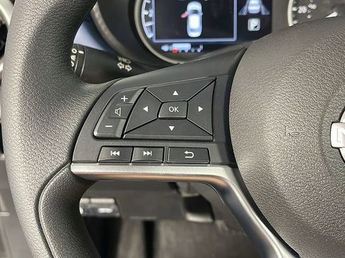 New 2025 Nissan Versa SV w/ Trunk Package image 26