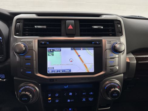 Used 2018 Toyota 4Runner Limited image 24