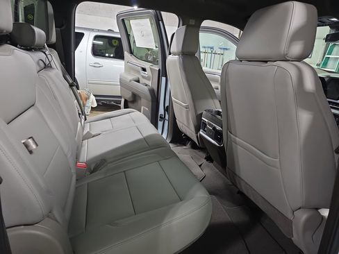 New 2026 GMC Sierra 1500 SLT w/ SLT Premium Package image 11