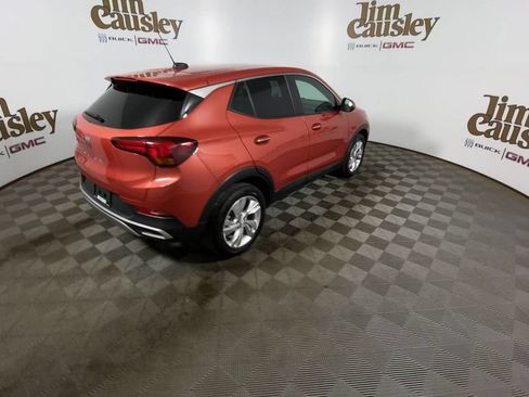 Used 2024 Buick Encore GX Preferred w/ Comfort Package FWD image 8