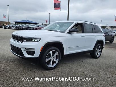 New 2025 Jeep Grand Cherokee Limited w/ Luxury Tech Group II