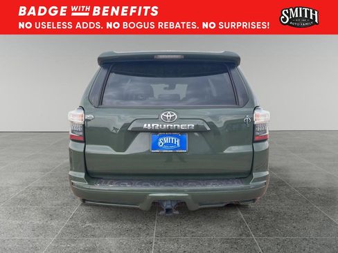 Used 2022 Toyota 4Runner TRD Sport image 5