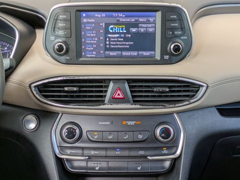 Used 2019 Hyundai Santa Fe SEL image 14