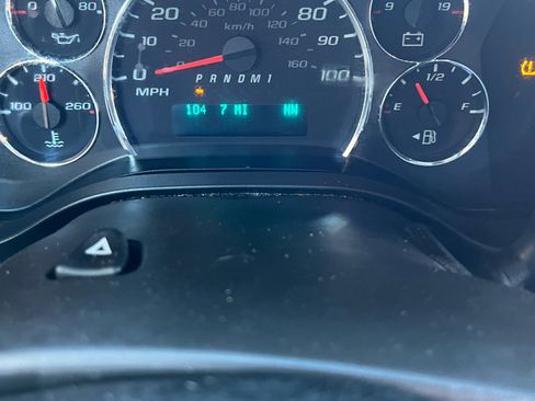 Used 2019 Chevrolet Express 2500 w/ Driver Convenience Package image 14