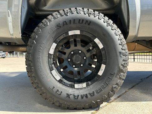 Used 2008 GMC Sierra 1500 SLE w/ All-Terrain Package image 26