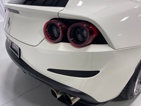 Used 2020 Ferrari GTC4Lusso T RWD image 13