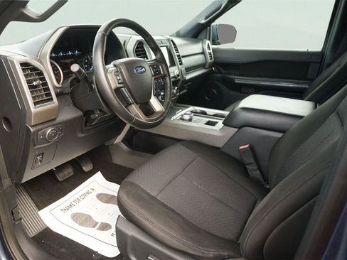 Used 2019 Ford Expedition XLT RWD image 8
