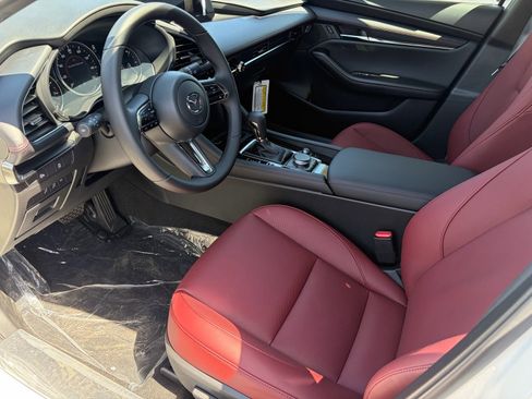 New 2026 MAZDA MAZDA3 Carbon AWD/4WD image 10