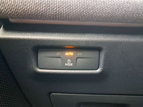 New 2026 Volkswagen Tiguan S AWD/4WD image 25