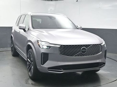 New 2026 Volvo XC90 B6 Plus w/ Protection Package Premier image 2