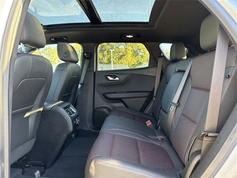 Used 2022 Chevrolet Blazer RS w/ Enhanced Convenience Package image 14