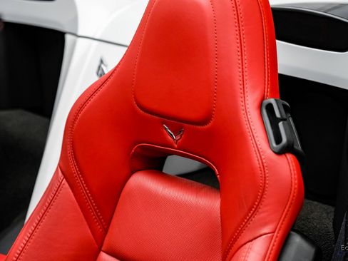 Used 2014 Chevrolet Corvette Z51 3LT Performance Exhaust GT w/ 3LT Preferred Equipment Group image 45