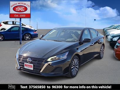 Used 2025 Nissan Altima 2.5 SV