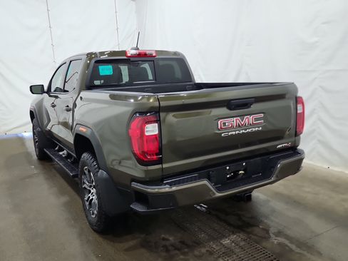 Used 2024 GMC Canyon AT4 w/ AT4 Premium Package AWD/4WD image 6