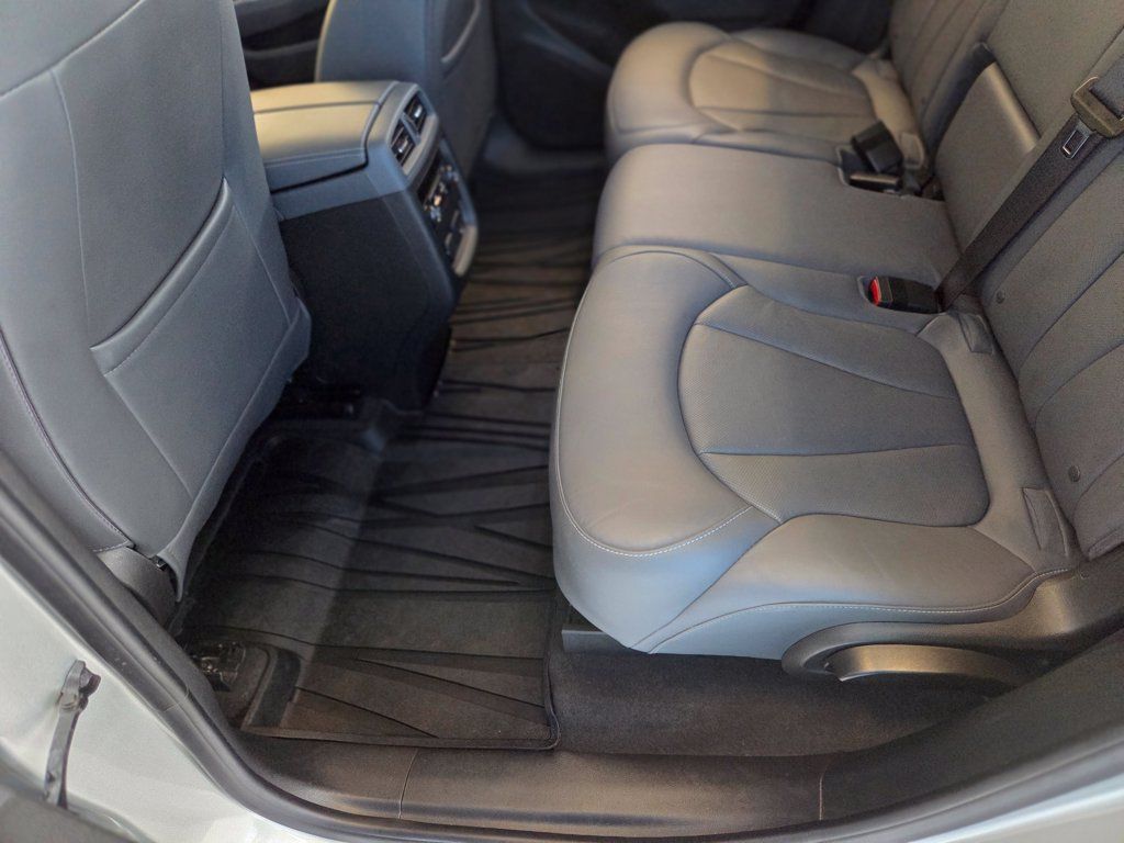 Used 2019 Buick Envision Essence FWD image 20