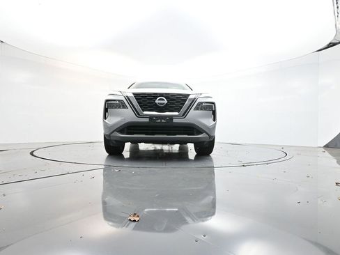 Used 2023 Nissan Rogue SV image 26