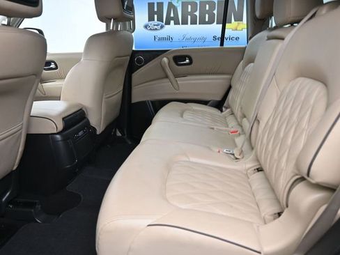Used 2022 Nissan Armada Platinum image 10