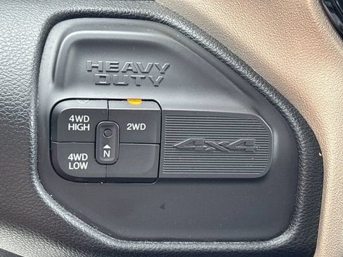 Used 2024 RAM 2500 Laramie AWD/4WD image 31