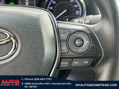 Used 2020 Toyota Camry LE w/ Convenience Package image 21