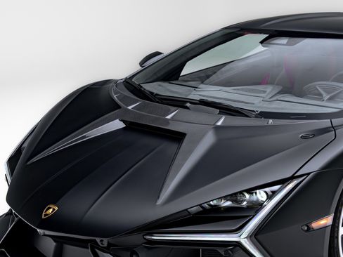 Used 2024 Lamborghini Revuelto AWD/4WD image 23