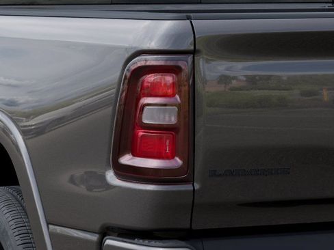 New 2026 RAM 1500 Laramie AWD/4WD image 9