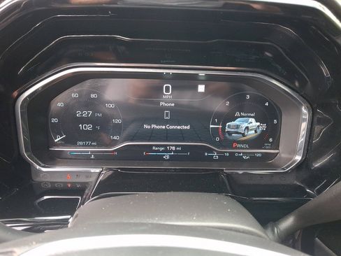 Used 2023 GMC Sierra 1500 Elevation image 26