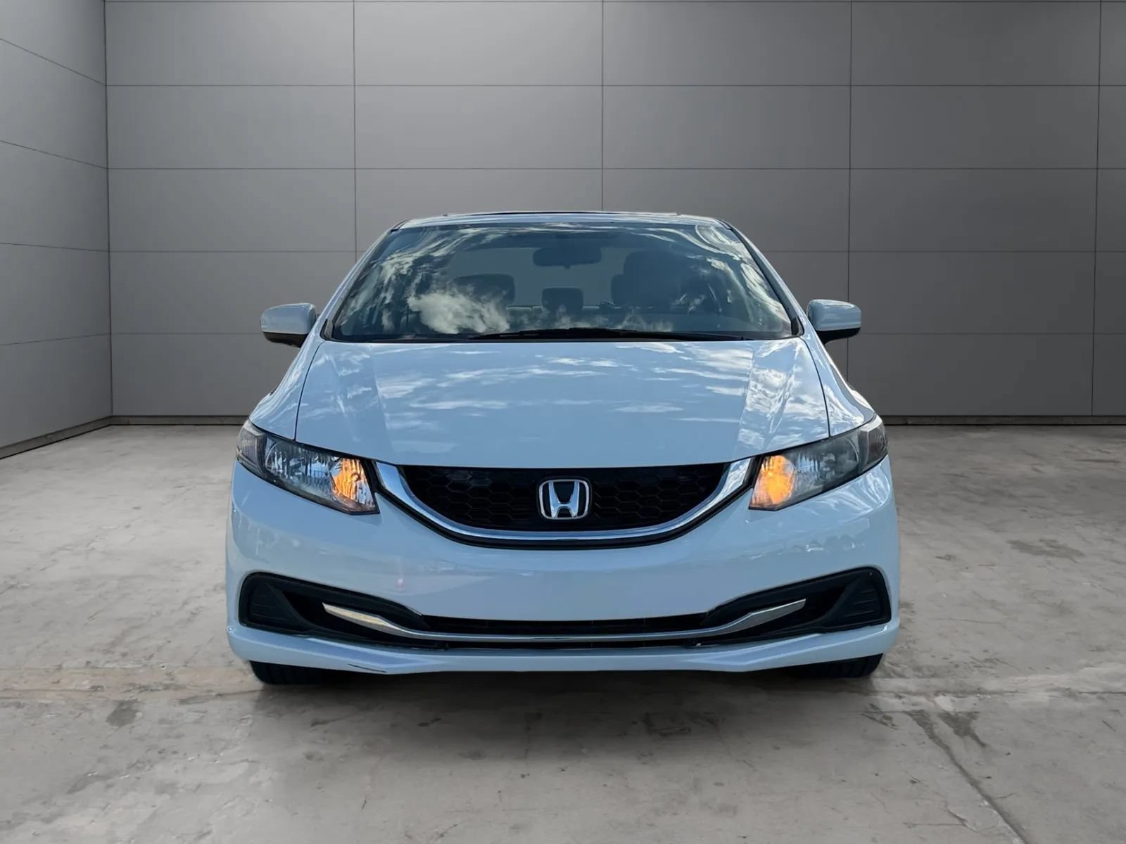 Used 2015 Honda Civic EX image 2