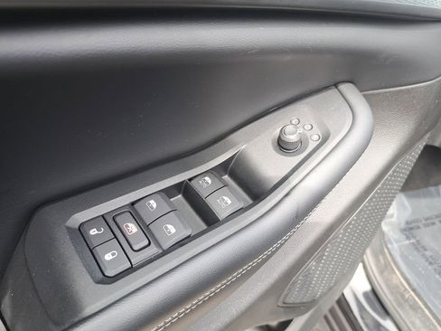 Certified 2023 Jeep Grand Cherokee Laredo w/ Luxury Tech Group I AWD/4WD image 28