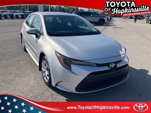 Used 2026 Toyota Corolla LE FWD image 1