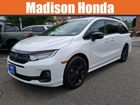 Used 2026 Honda Odyssey Sport-L image 1