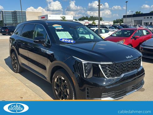 Used 2026 Kia Sorento S FWD image 1
