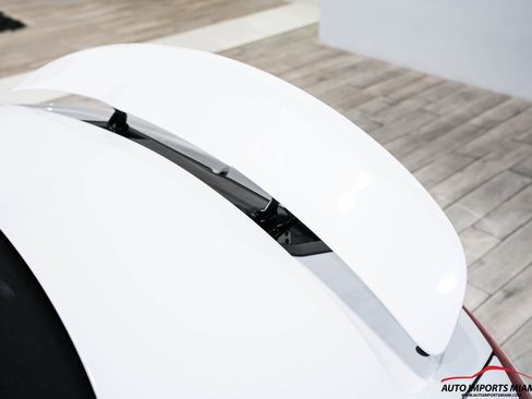 Used 2022 Mercedes-Benz SL 55 AMG 4MATIC w/ Driver Assistance Package image 20