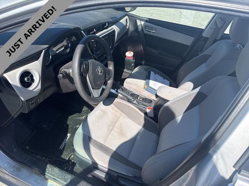 Used 2019 Toyota Corolla LE w/ Carpet Mat Package (TMS) image 11