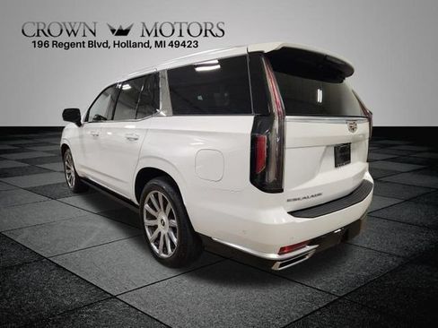 Used 2023 Cadillac Escalade Premium Luxury Platinum AWD/4WD image 5
