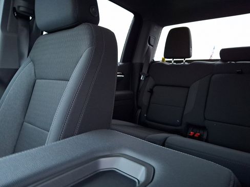 Certified 2025 GMC Sierra 1500 Elevation image 18