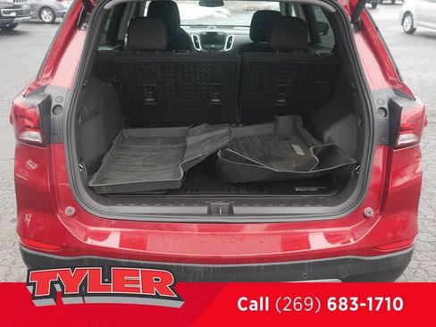 Used 2024 Chevrolet Equinox LT image 19