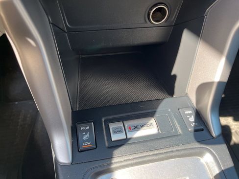 Used 2016 Subaru Forester 2.5i Limited image 19