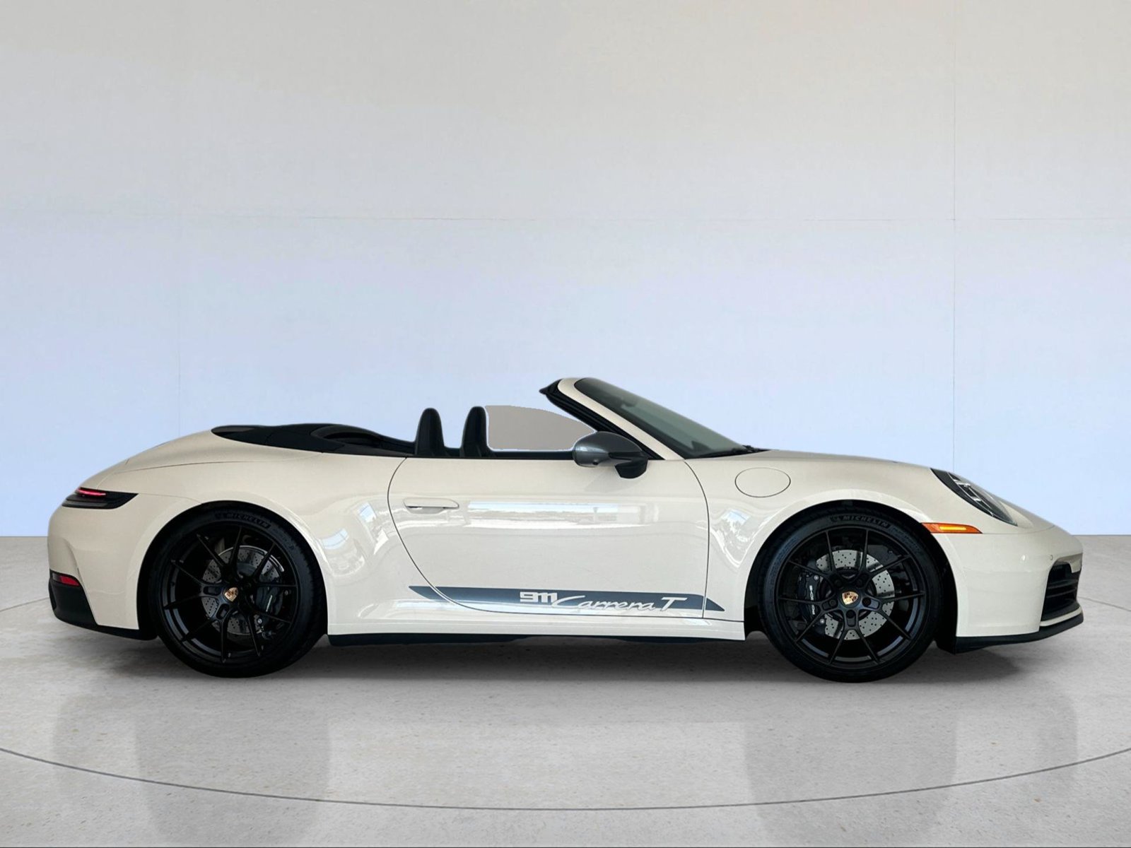 Certified 2026 Porsche 911 Carrera T RWD image 9
