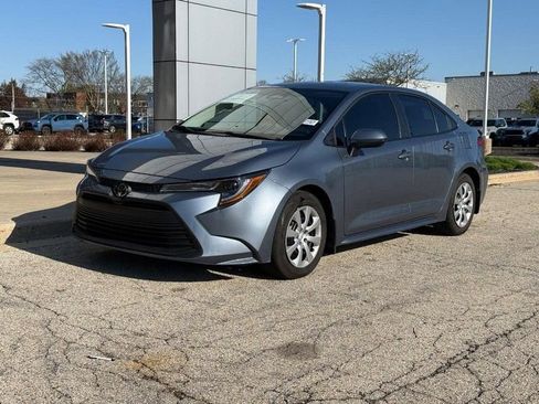 Used 2025 Toyota Corolla LE FWD image 7