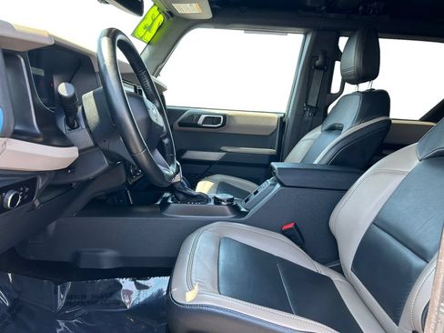 Used 2023 Ford Bronco Wildtrak AWD/4WD image 10