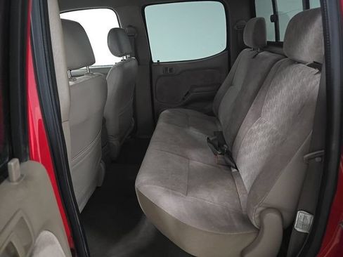 Used 2004 Toyota Tacoma PreRunner RWD image 16