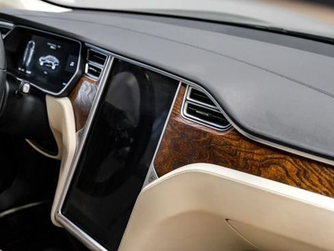 Used 2018 Tesla Model S 75D AWD/4WD image 28