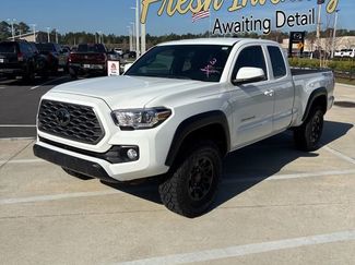 Used 2021 Toyota Tacoma TRD Off-Road video 1