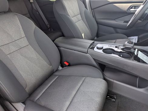 New 2026 Nissan Rogue SV image 28