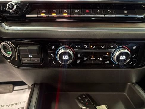 Used 2022 GMC Sierra 1500 SLT w/ SLT Premium Plus Package AWD/4WD image 23
